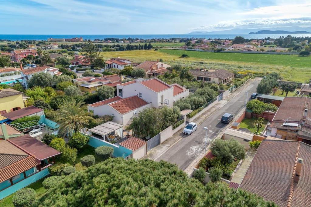 La Casa Degli Ulivi Appartamento In Villa Con Patio Куарту-Сант'Элена Экстерьер фото